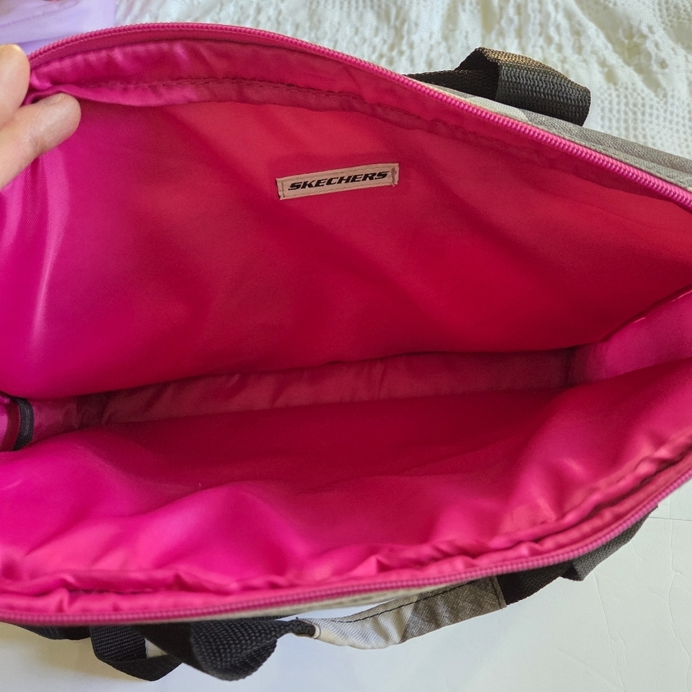 Skechers Gray and Black Women's Messenger Bag - Picture 5 of 11